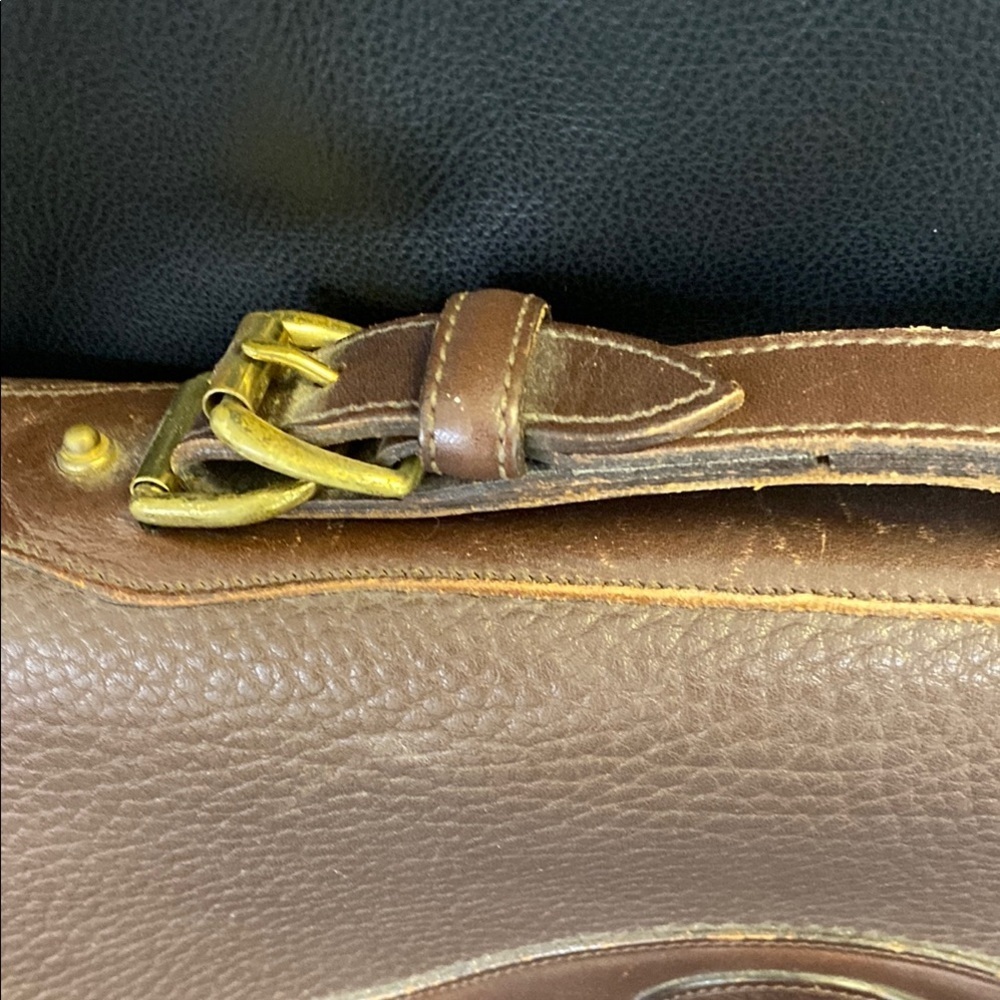 Classic Dooney & Bourke Brown Leather Bag - Picture 11 of 13